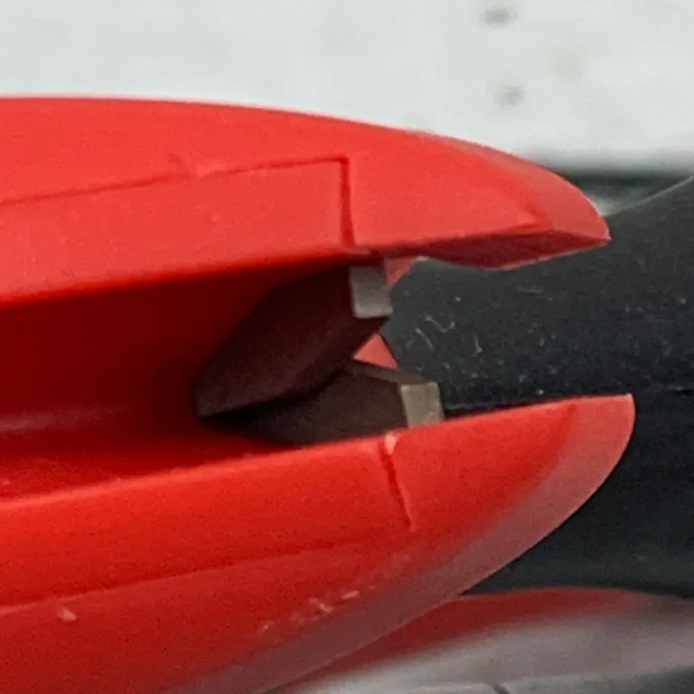 LANSKY Hammerhead Carbide & Ceramic Pull Through Sharpener & Bottle Opener HH01‎